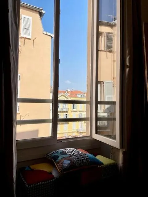 Un Havre De Paix Et De Calme En Plein Centre De Massena-1