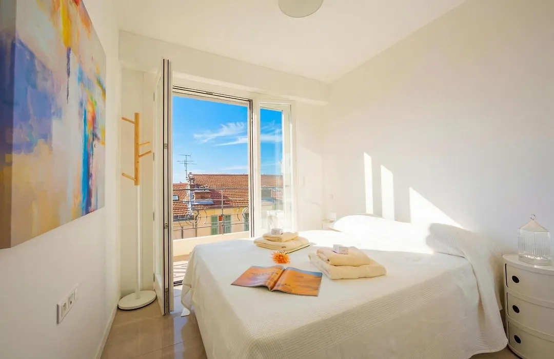 Rooftop At Palais De La Buffa - Happy Rentals-1