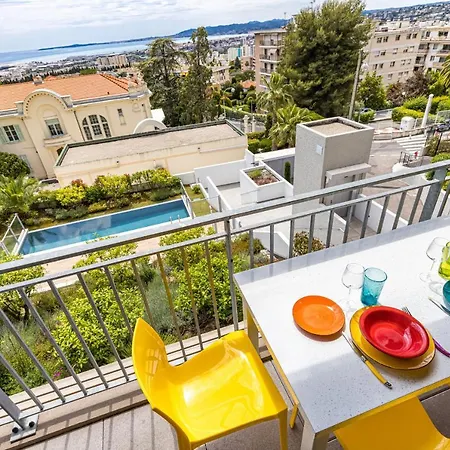 Au Soleil De Nice-2