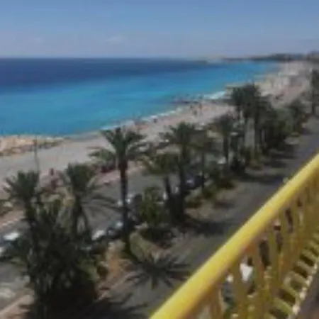 Beachfront Apartment Promenade Des Anglais-3