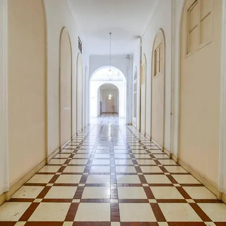 4 Stars Palais Hermitage, 5 Pers, Ac, Full Confort-2