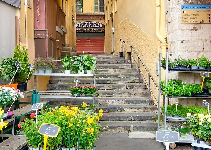 26 Nice Vieux Nice