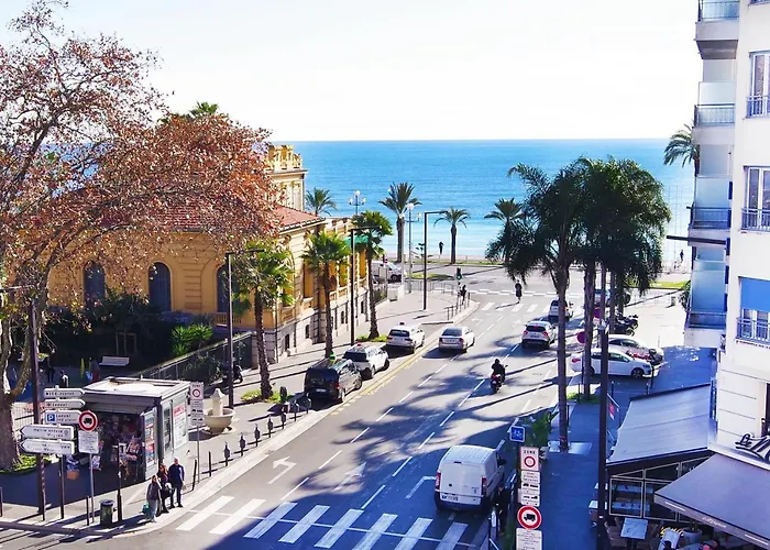 Domes Seaside Residence Piscine, Free Parking, Airport Tramway Nizza