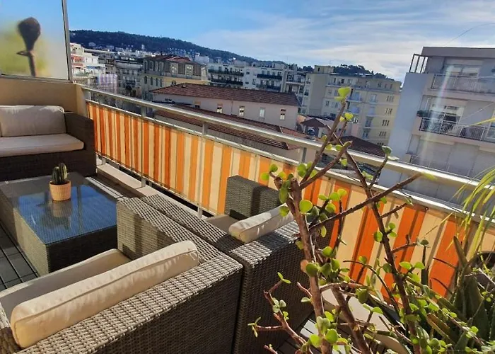 Bel Appartement Plein Centre Nice
