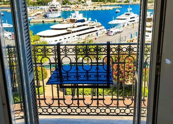 Residence Rauba Capeu Nizza